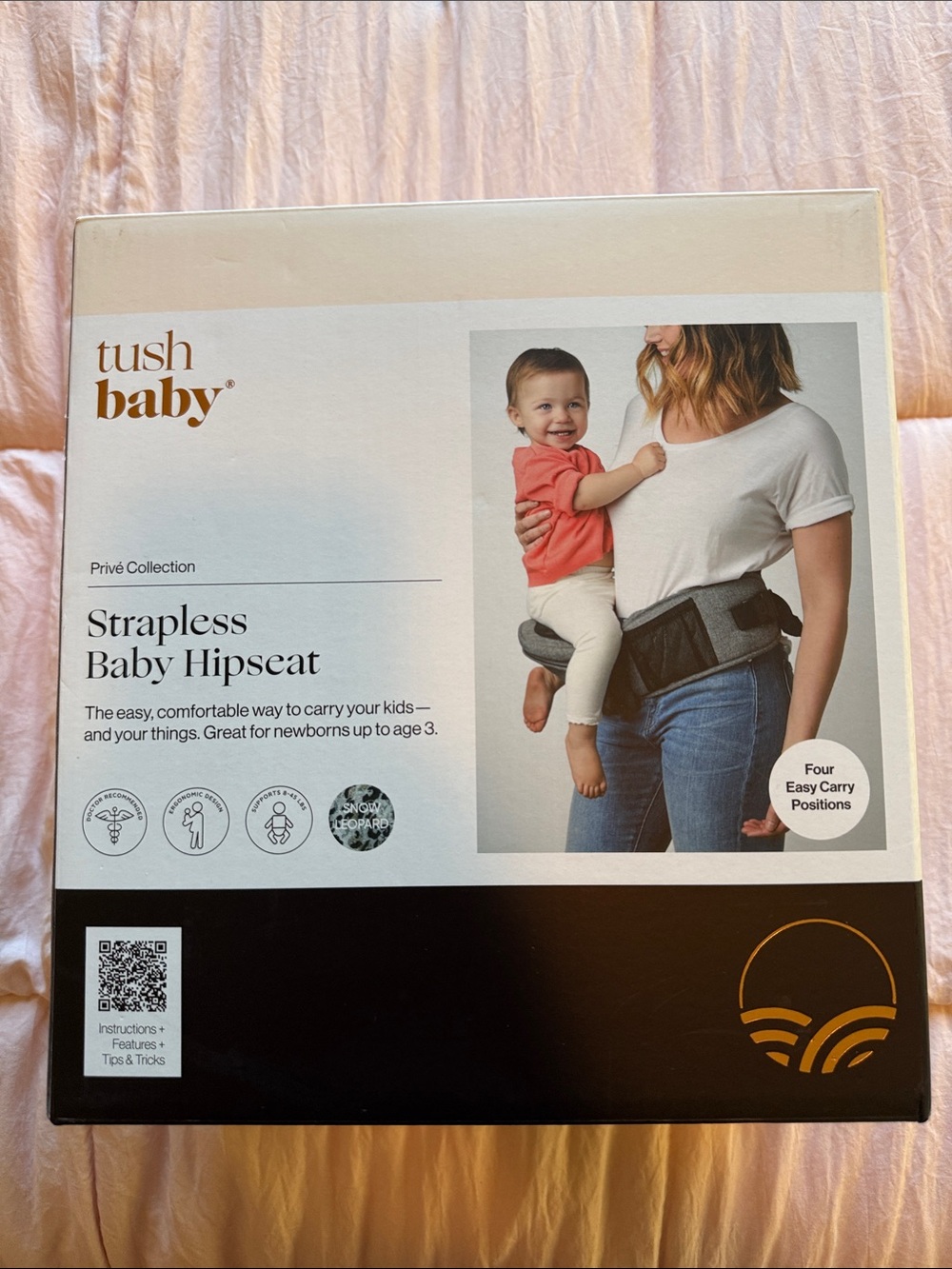 Tushbaby Strapless Baby Hipseat in Snow Leopard